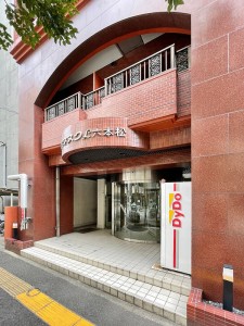 fa0106エントランス1
